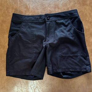 Reel Legends Black Activewear Shorts size 6, Fishing, Outdoors, Hiking